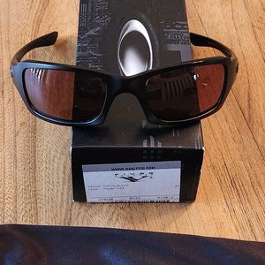 Oakley Fives Squared OO9238-14 Matte Black with TR22 Prizm Lens